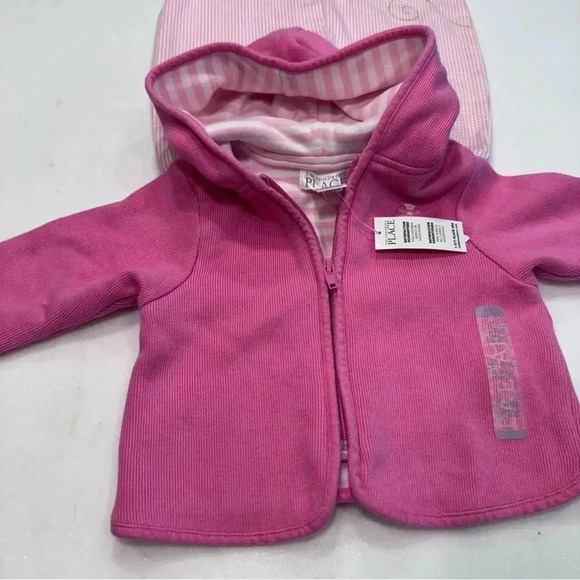 NWT Carters Baby Girls Hoodie And Jumper Bundle Pink W/embroidered Flowers 6-9 M - Picture 6 of 12